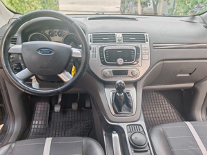Ford Kuga  - imagine 7