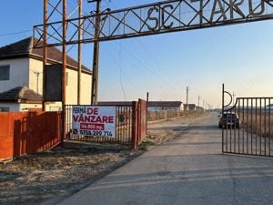 Vand teren intravilan,zona industriala,st.16,8 ha,in Sanicolau Mare, la DN6,la sosea