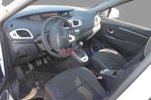 Dezmembrez Renault Scenic 3 1.9 DCI 2009-2011 (bara, aripa, usa, geam, far, motor, cutie, turbina) - imagine 5