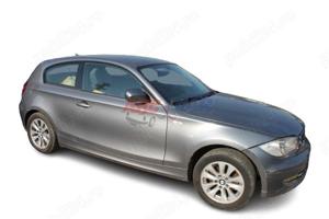 Dezmembrez BMW Seria 1 E81 2009 coupe 2.0 d N47 (motor cutie bara capota aripa usa geam jante)