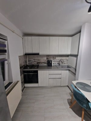 Închiriez apartament cu 3 camere Badea cartan-Proprietar - imagine 3