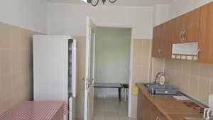 Inchiriez apartament 2 camere decomandat in Deva pe Liliacului, etaj 2, situat pe mijloc, mobilat - imagine 17