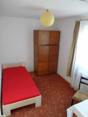 Dambu Pietros - Apartament 3 camere - Strada Godeanu - imagine 2