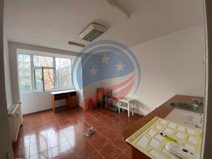 Inchiriere spatiu comercial apartament 2 camere Calea Bucuresti - stomatologie - imagine 3