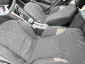 Peugeot model 2008 an 2015 - imagine 6