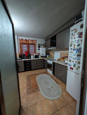 Apartament cu trei camere  - imagine 2