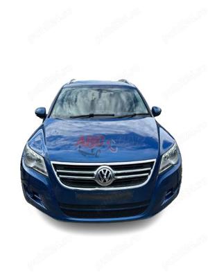 Dezmembrez VW/Volkswagen Tiguan 5N 2007-2011 2.0 TDI 4Motion cod motor: CBA (cutie, usa, interior) - imagine 2
