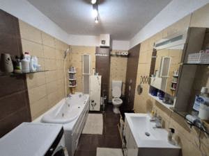  Apartament de 3 camere  GHIMBAV,  - imagine 5