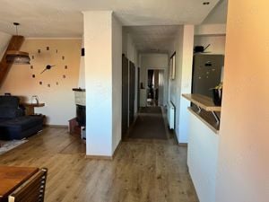 Apartament 130 mp în casă, Zonă Centrală - imagine 2