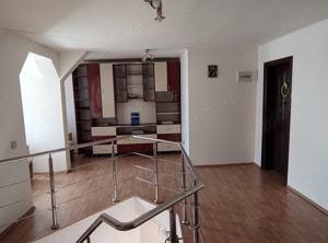 Apartament frumos și spațios  - imagine 10