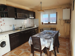 Apartament frumos și spațios  - imagine 9