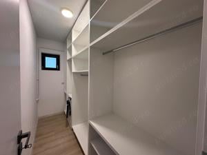 Apartament 2 camere Complex Central Park - imagine 11