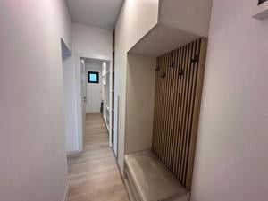 Apartament 2 camere Complex Central Park - imagine 7