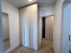 Apartament 2 camere Complex Central Park - imagine 9