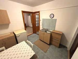 Apartament 1 Camera - Bloc Anvelopat - Parter - Zona Complex Studentesc - imagine 4