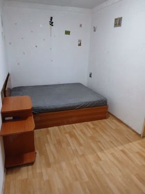 vand apartament 2 camere Mihai Bravu - imagine 4