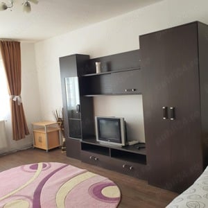 Inchiriez apartament !!!