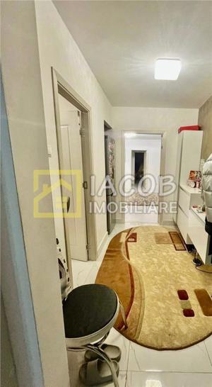 De vanzare -  Apartament 3 camere, mobilat si utilat, strada LETEA, Bacau - imagine 8