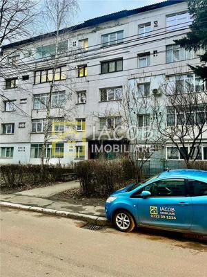 De vanzare -  Apartament 3 camere, mobilat si utilat, strada LETEA, Bacau