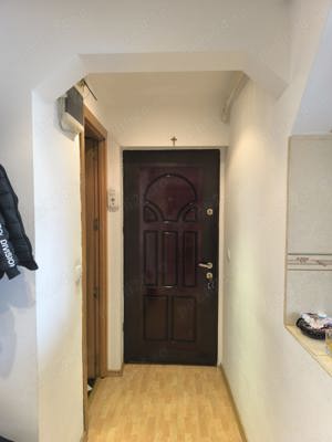 Apartament 3 camere decomandat 65mp - imagine 9