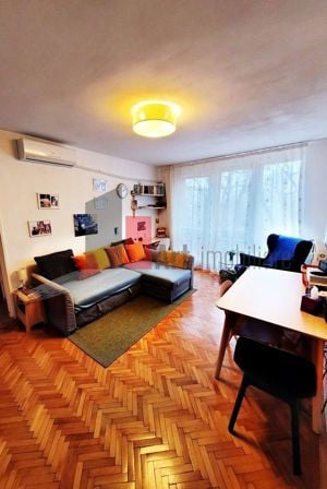 Apartament de vanzare 3 camere zona Costin Georgian-Liceul Nichita Stanescu - imagine 2