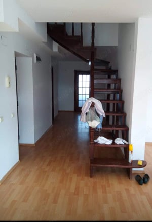 Vând apartament tip mansardă 152 mp utili - imagine 8