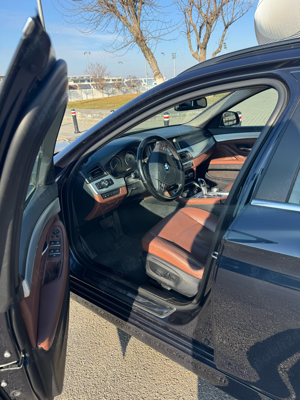 Bmw 520 X drive (F10)2017 - imagine 5