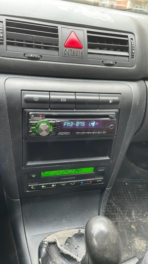 Skoda Octavia 1,2009,1.9TDI - imagine 3