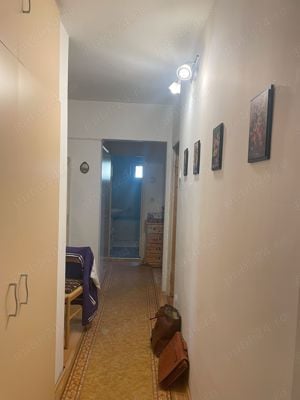 Bilascu,apartament 4 camere decomandate,2 balcoane,2 bai,dubla orientare, etaj 3,pret 128.000 euro - imagine 9