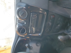 Vând Dacia Sandero 2018 - imagine 2