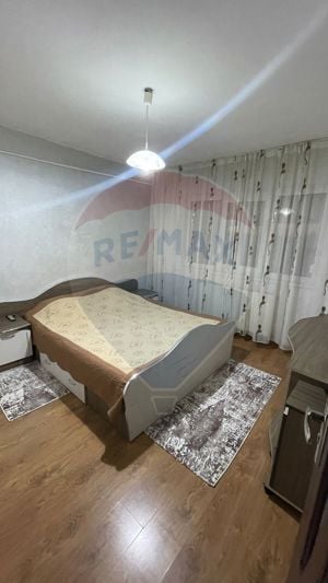 Apartament cu 3 camere de închiriat în zona Valea Rosie - imagine 5