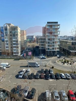 Apartament 2 camere Calea Bucuresti etaj 6/10 - imagine 1