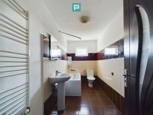 Apartament spațios cu 3 camere în Chișoda, construcție nouă, mobilat - imagine 11