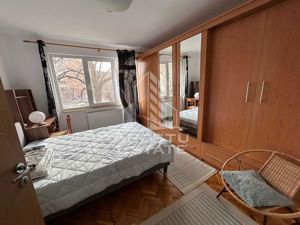 Apartament decomandat cu 3 camere, etaj 1, centrala proprie si AC - imagine 5