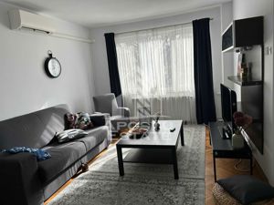 Apartament decomandat cu 3 camere, etaj 1, centrala proprie si AC - imagine 2