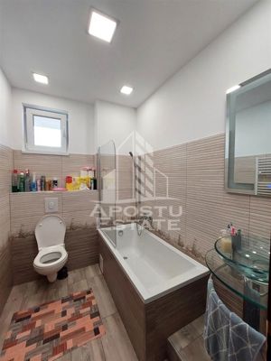 Apartament 2 camere zona Micalaca cu loc de parcare - imagine 8