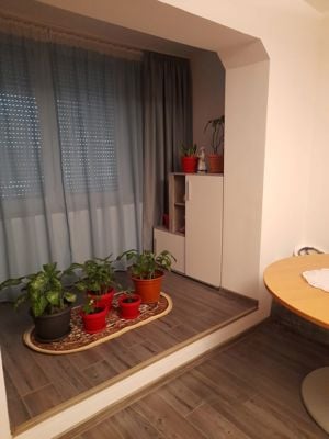 Apartament 3 camere in zona Micro 7( la intersectie cu str. Pinilor) - imagine 10