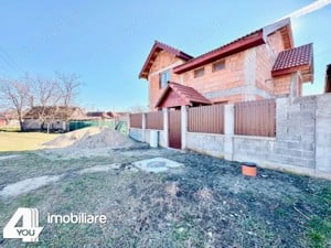 Vilă nouă la gri în Gai str.Spătarul Preda,sc.186 mp, teren 284 mp - imagine 2