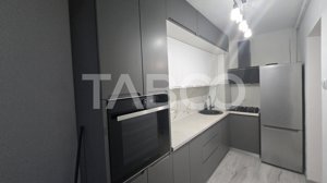 Apartament 2 camere de vanzare decomandat 50 mp zona Strand Sibiu - imagine 2