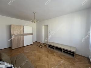 Apartament cu 2 camere si balcon etaj intermediar zona Milea Politie - imagine 9