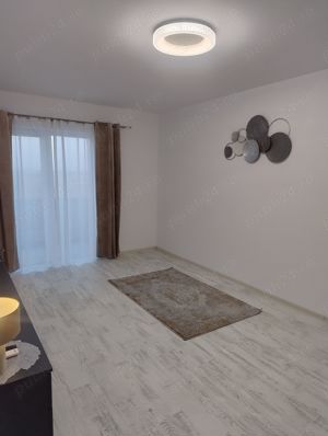 Închiriez apartament in sectorul 4 in complexul Grand Cristal Rezidente,bloc nou - imagine 6