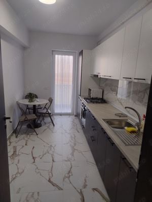 Închiriez apartament in sectorul 4 in complexul Grand Cristal Rezidente,bloc nou - imagine 9