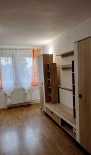 Apartament 3 camere la casa 100mp Valea Aurie, renovat si utilat complet