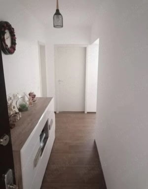 De vânzare apartament 2 camere Dumbrăvița zona Hornbach  - imagine 5