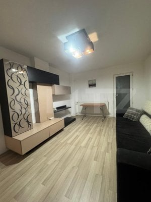 Apartament de vanzare cu 2 camere, 55 mp, zona Rahova