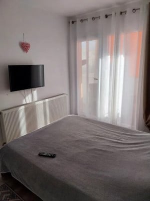 Apartament de 3 camere modernizat în Craiter  - imagine 5