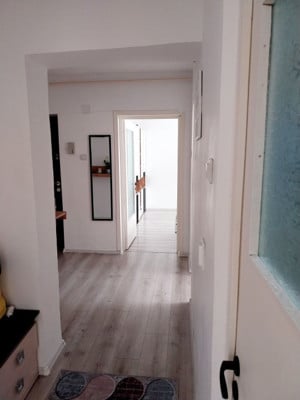 Apartament de 3 camere modernizat în Craiter  - imagine 4