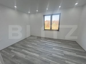 Casa de vanzare, cu 4 camere, 135 mp, zona Spitalul județean  - imagine 10