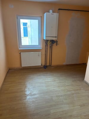 Apartament cu 3 camere de vânzare în cartierul Noua, Brașov - imagine 4