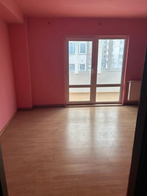 Apartament cu 3 camere de vânzare în cartierul Noua, Brașov - imagine 5